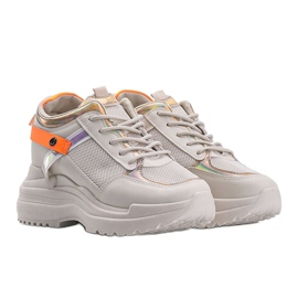 Beige Sneaker mit dicker Johan-Sohle 1