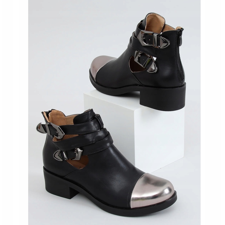 Schwarz 9100 Schwarz geschnittene Stiefel 1