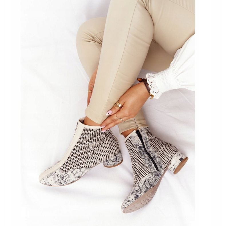 Stiefel mit geflochtenem Absatz Maciejka 04937-03 Grau beige 2