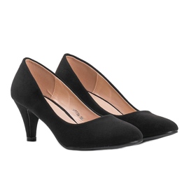 Schwarze Pumps aus Öko-Wildleder von Karissa 1