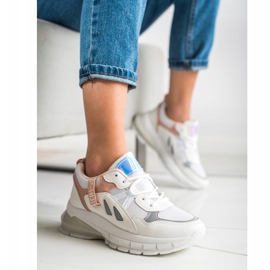 SHELOVET Sneakers auf der Plattform mit Mesh weiß 1
