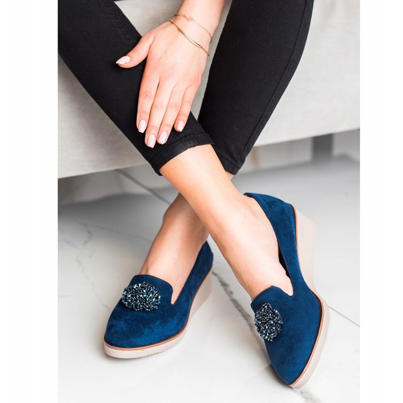 Elegante Herren mit VINCEZA Dekoration navy blau 1