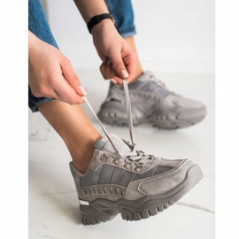 SHELOVET Graue Turnschuhe 1