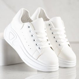 SHELOVET Stylische Sneakers aus Öko-Leder weiß 2