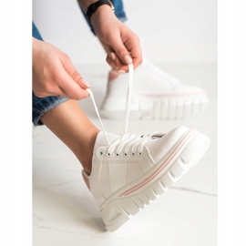 SHELOVET Weiße Turnschuhe auf der Plattform 2