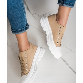 SHELOVET Beige Sneakers auf der Plattform 1