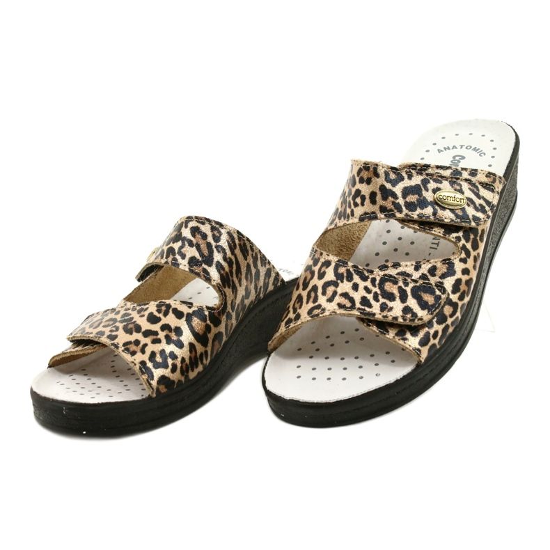 Frauen Lederflip Flops Leopardendruck beige 2