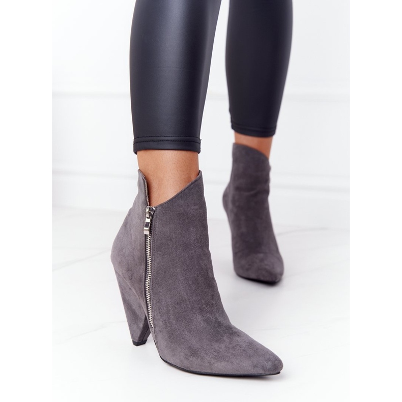 Asymmetrische Stiefel mit hohem Absatz Grau Lu Boo 2