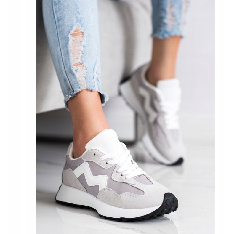 SHELOVET Lässige Turnschuhe beige 1