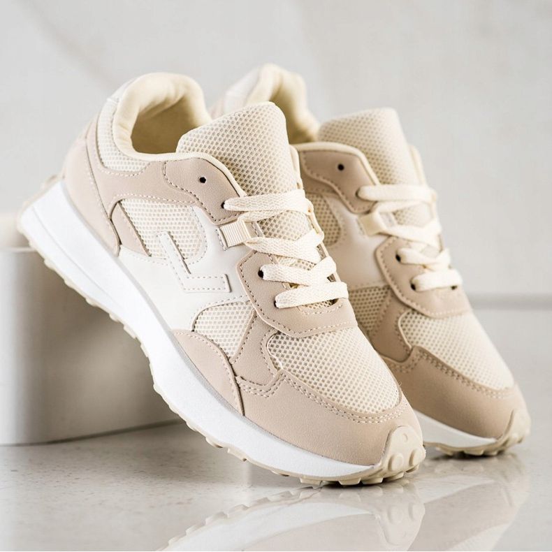 SHELOVET Beige Turnschuhe braun 1