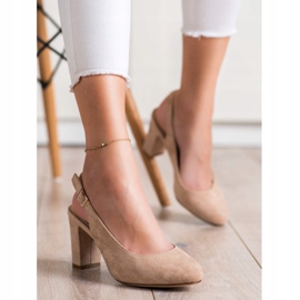 Schwarze Pumps von Sergio Leone 1