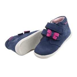 Mazurek Mädchenstiefel mit einem 341 Navy-Pink-Bogen blau 2