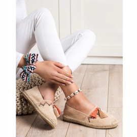 Best Shoes Modische Espadrilles mit Ornamenten beige 1