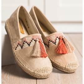 Best Shoes Modische Espadrilles mit Ornamenten beige 2