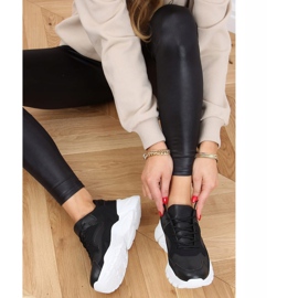 Schwarze Sportschuhe YL-45 Schwarz 1