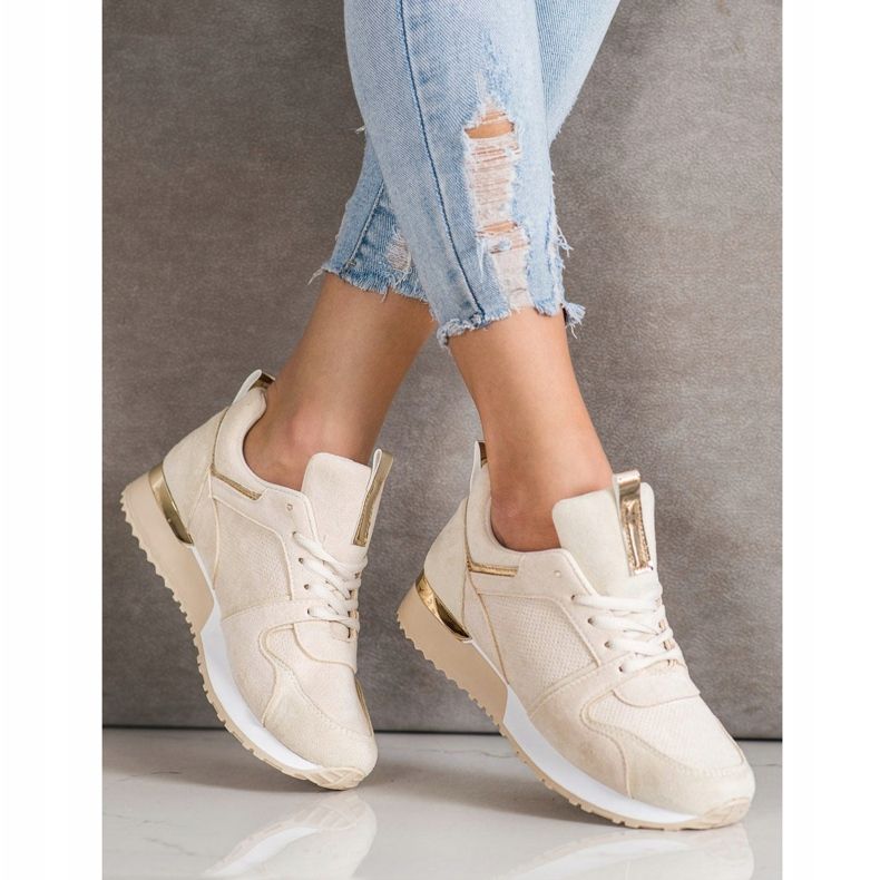 SHELOVET Beige Wildleder Sneakers 1