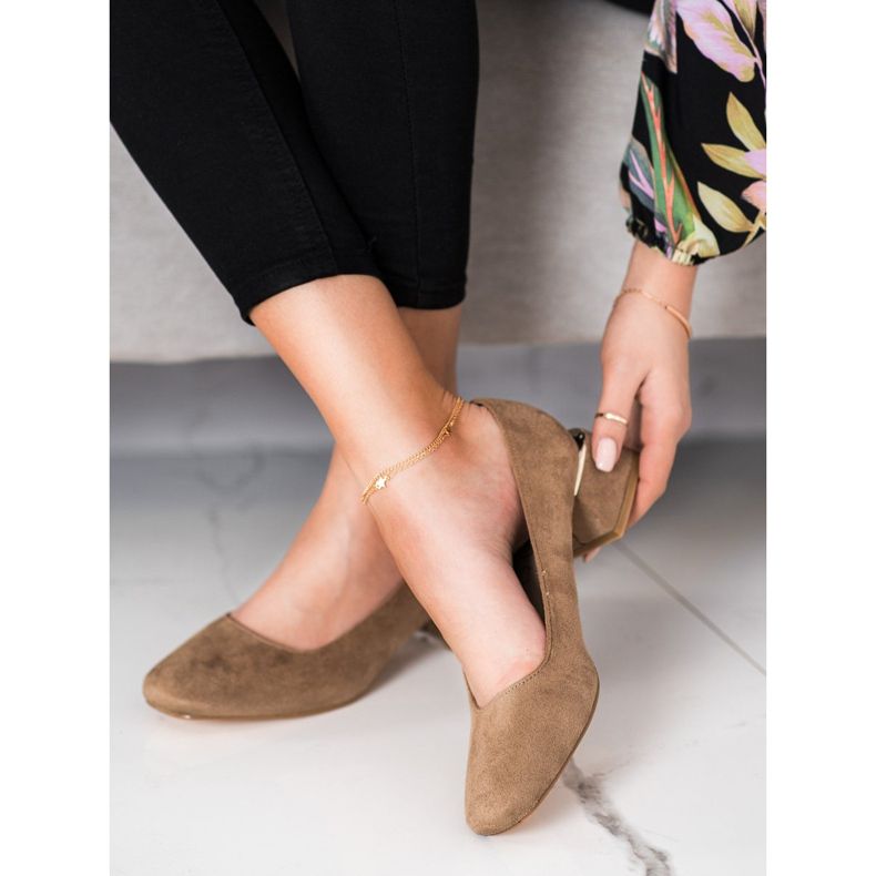 Filippo Pumps auf High Heels braun 2