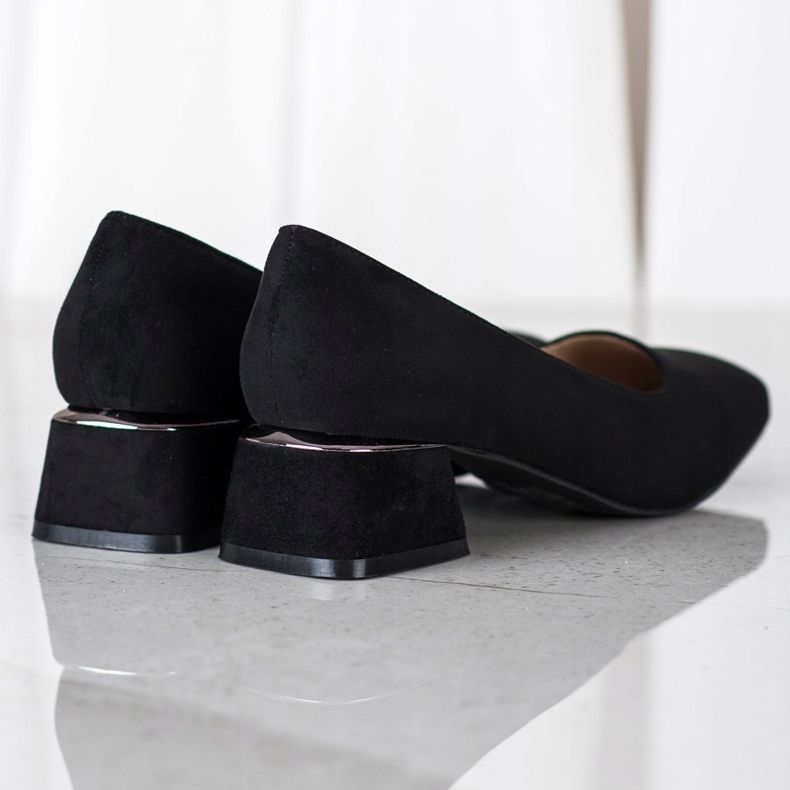 Filippo Pumps auf High Heels schwarz 1