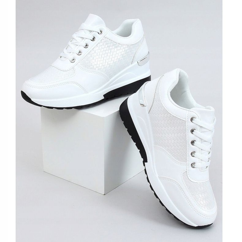 Weiß MY-2717 Weiße Sportschuhe auf einem versteckten Keilabsatz 1