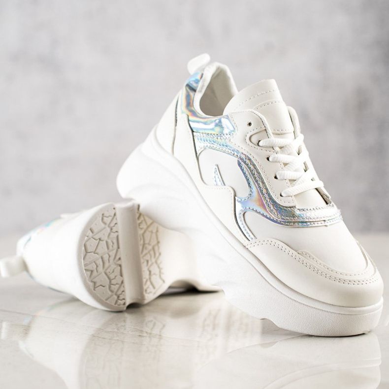 SHELOVET Modische Turnschuhe weiß 2