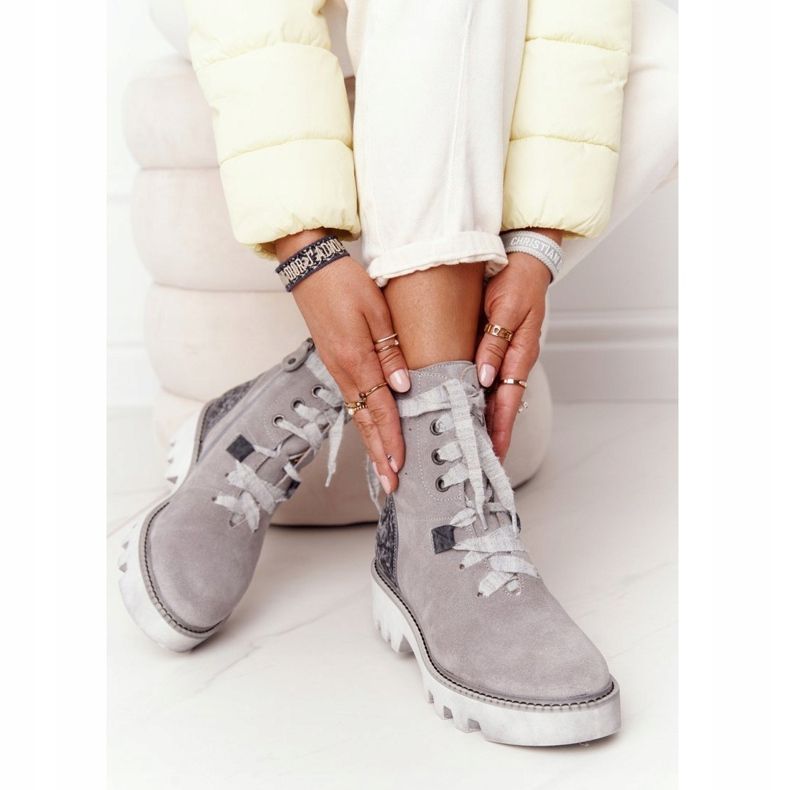 Wildleder durchbrochene Stiefel Maciejka Grau 05033-03 mehrfarbig 2