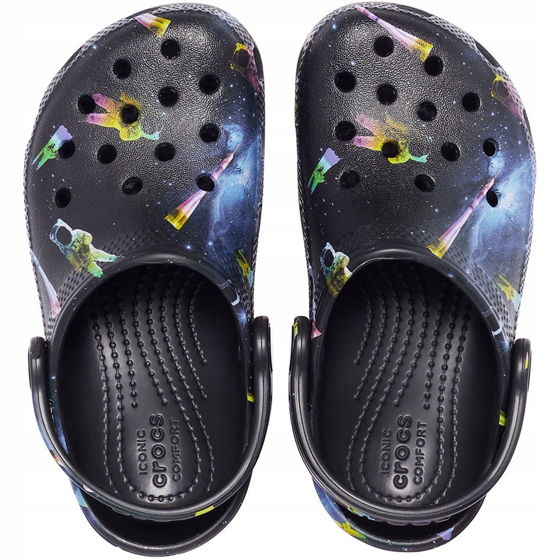 Crocs Kinder Classic Out Of This World Ii Clog schwarz 206818 001 1