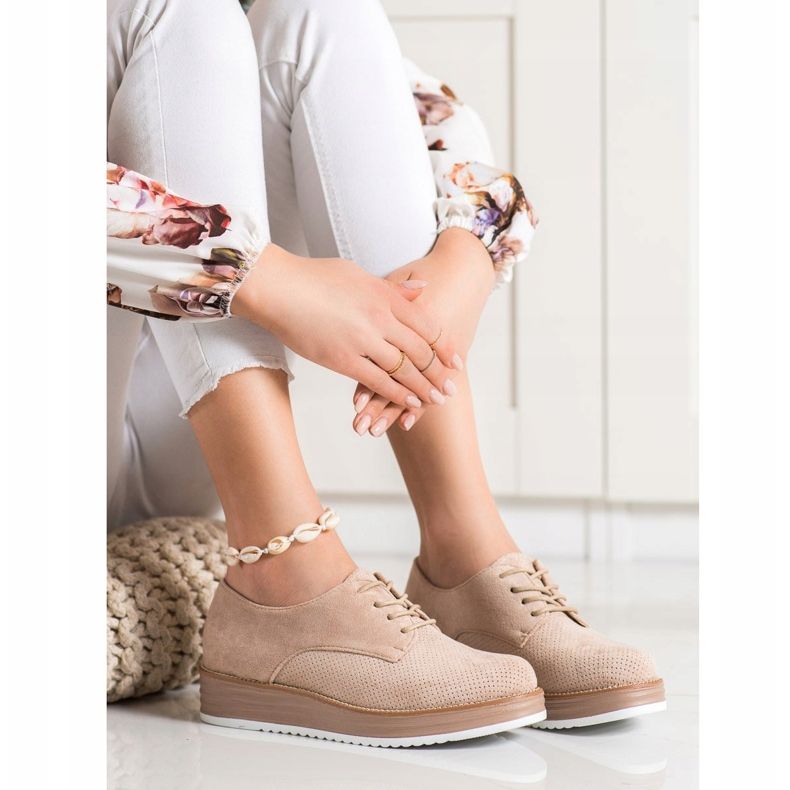 Renda Durchbrochene Schuhe auf der Plattform beige 1