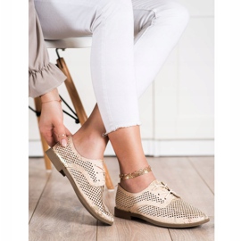 SHELOVET Durchbrochene Schuhe für den Frühling beige 1