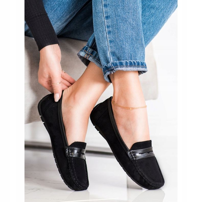 SHELOVET Bequeme schwarze Mokassins 1