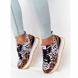 Wildleder Sportschuhe On The Platform GOE HH2N4003 Braun weiß schwarz 2