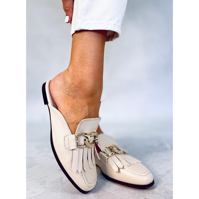 T501 Beige-beige Mokassin-Hausschuhe mit Kette 1