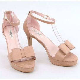 Sandalen auf der beigen 9R32-Plattform 1