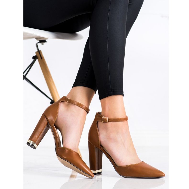 Diamantique Stilvolle Pumps in Spitz braun 2