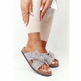 Hausschuhe auf der Korksohle Vinceza 20-30105 Grau Karo 1