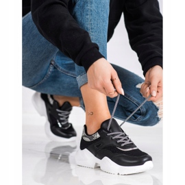 SHELOVET Schwarze Sneakers mit Schlangenmuster 2