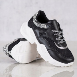 SHELOVET Schwarze Sneakers mit Schlangenmuster 1