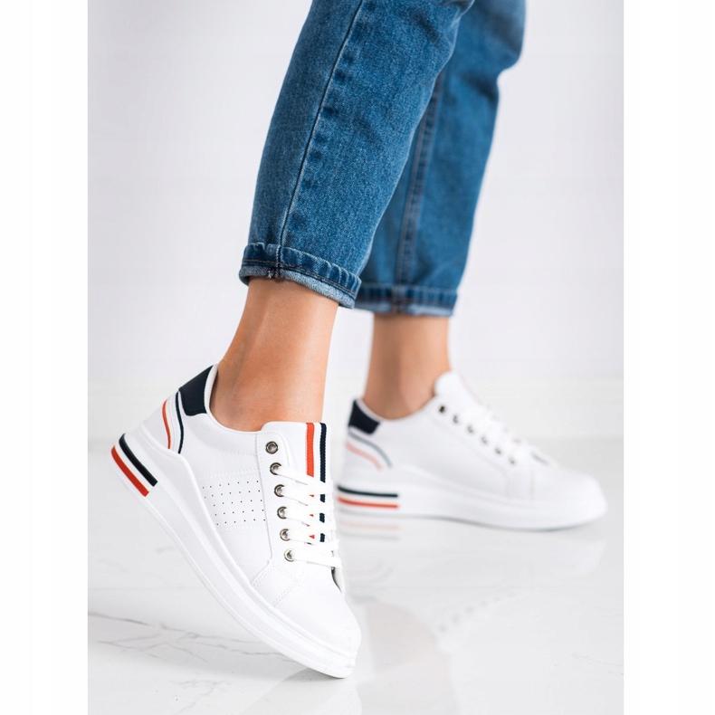 SHELOVET Turnschuhe aus Öko-Leder weiß rot navy blau 1