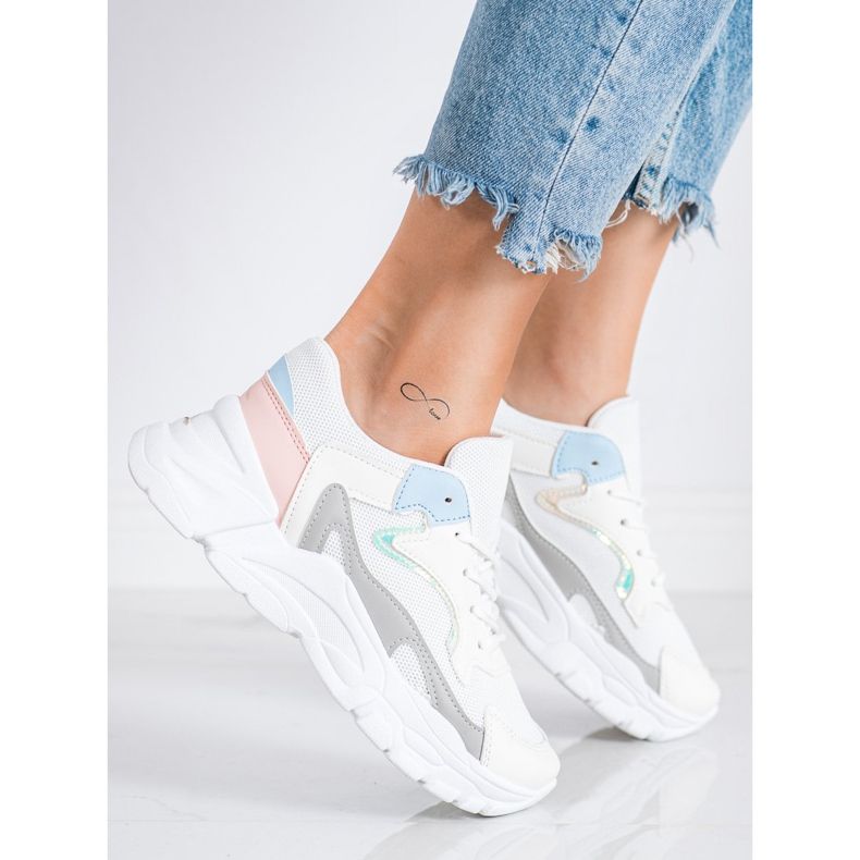 SHELOVET Stylische Sneaker auf der Plattform weiß blau rosa grau 1