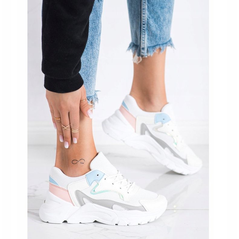 SHELOVET Stylische Sneaker auf der Plattform weiß blau rosa grau 2