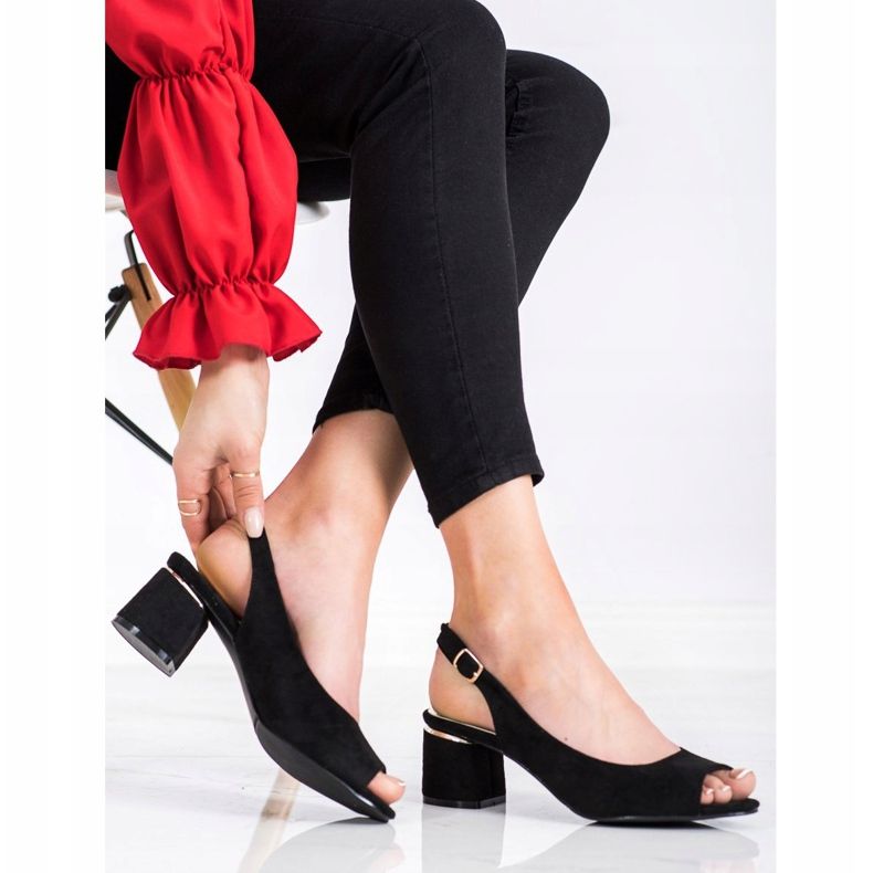 Goodin Lässige Sandalen an einer Bar schwarz 2