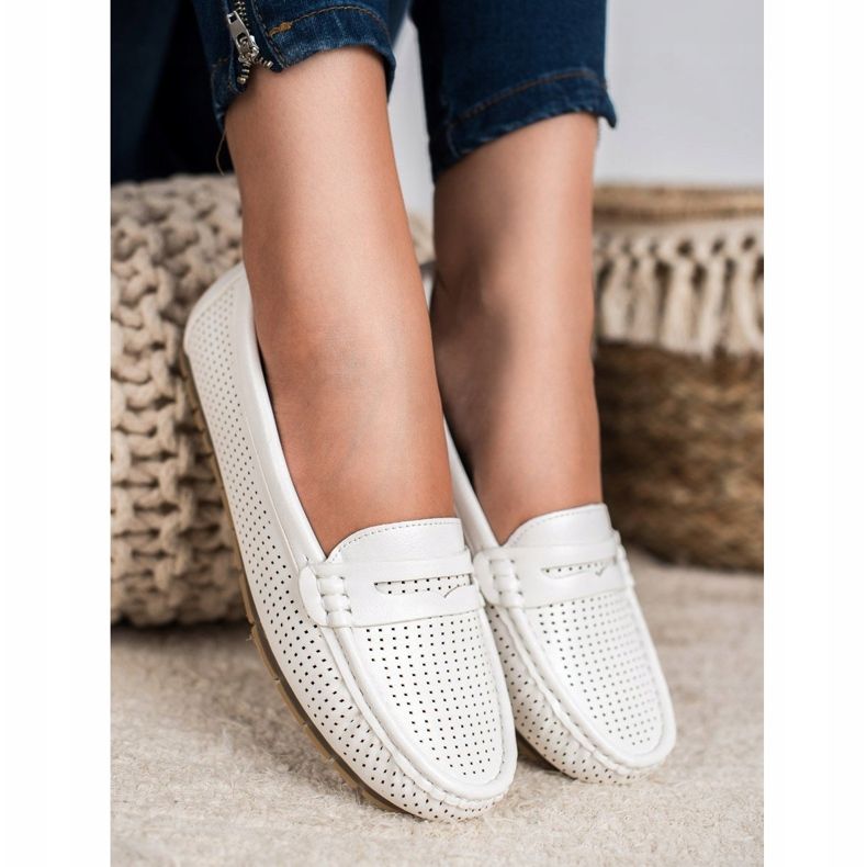 Kylie Durchbrochene Loafer weiß 1