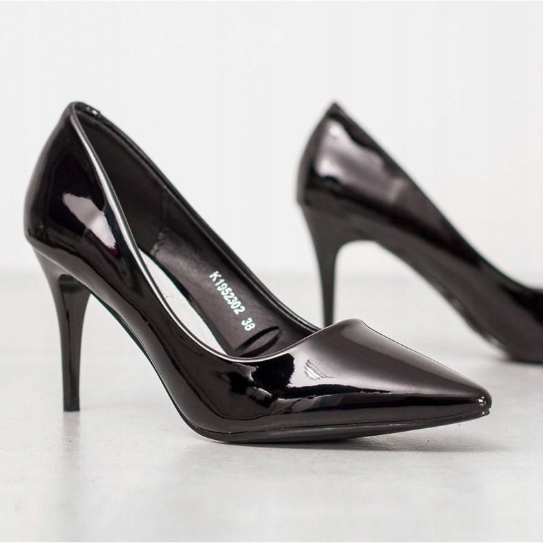 Kylie Klassische Pumps aus Öko-Leder schwarz 2