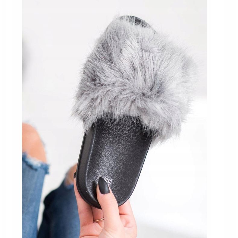 SHELOVET Bequeme Pelzpantoffeln grau 1