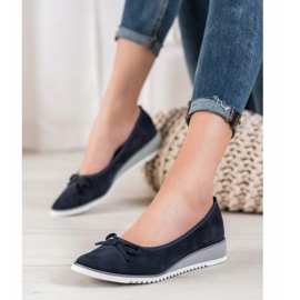 Goodin Ballerina mit Schleife blau 2