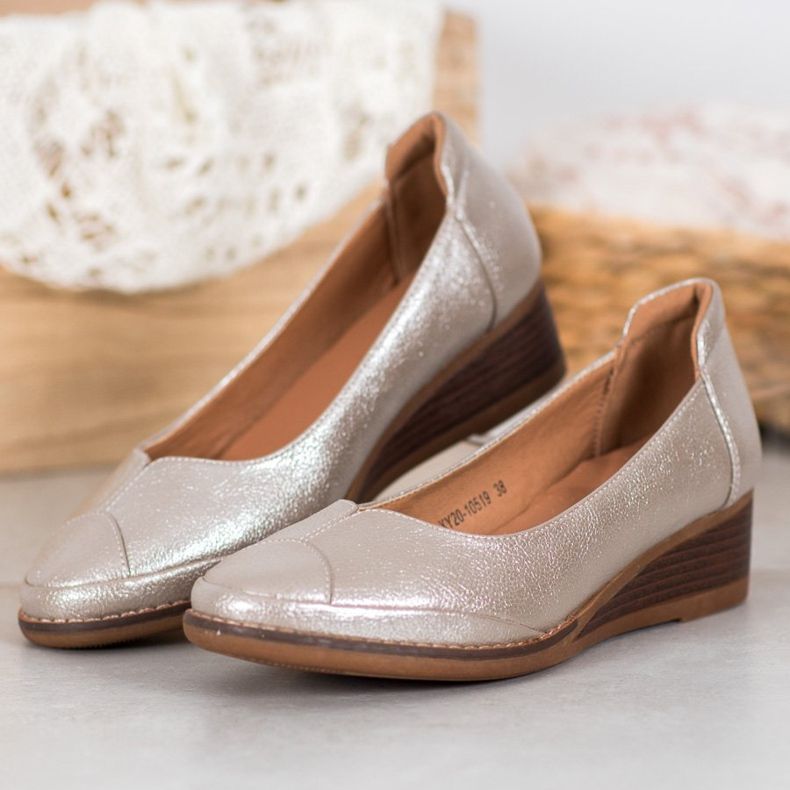 Vinceza Lässige Pumps mit Keilabsatz golden 1