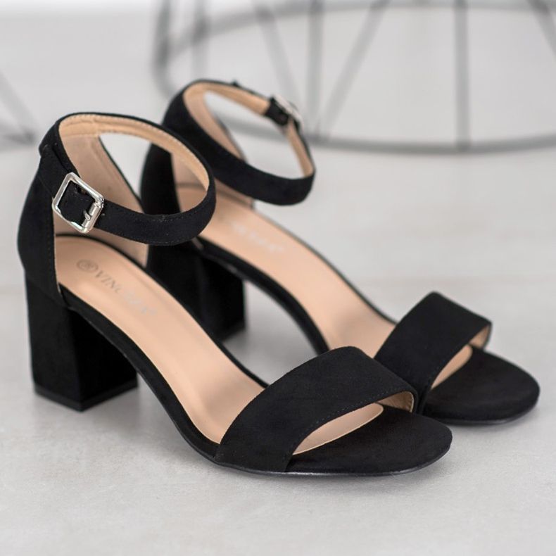 Klassische VINCEZA Sandalen schwarz 2