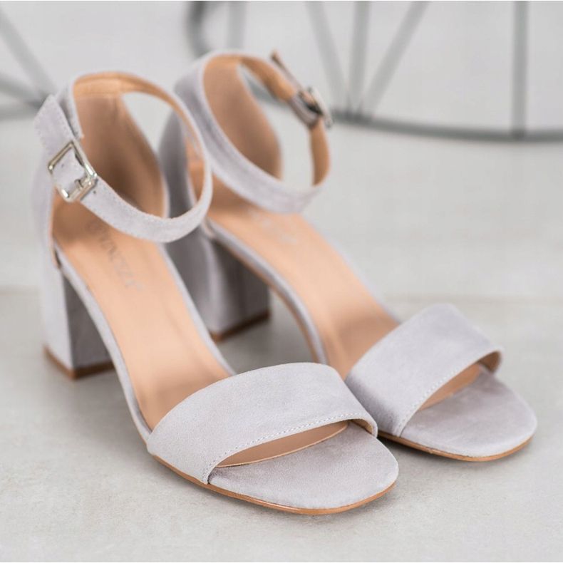 Klassische VINCEZA Sandalen grau 1