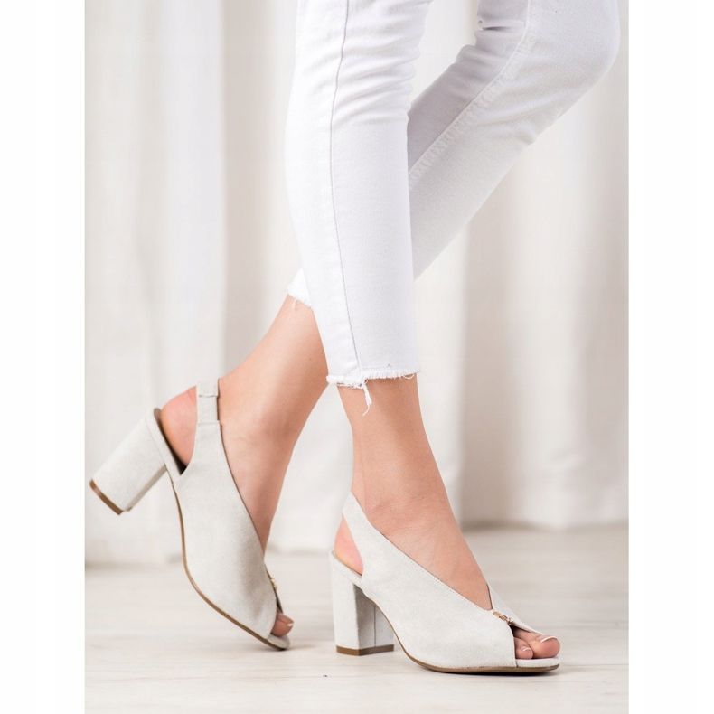 Elegante Schuhe auf einem Pfosten VINCEZA silber- 1