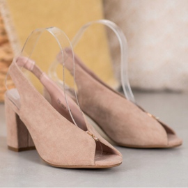 Elegante Schuhe auf einem Pfosten VINCEZA beige 1