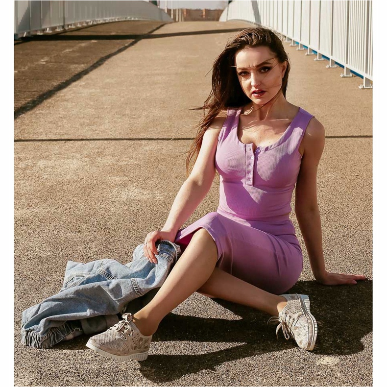 Kylie Leder-Brogues auf der Plattform mehrfarbig grau 1